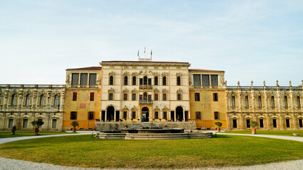 Fototapeta na wymiar Villa Contarini Camerini, villa Palladiana del Brenta in provincia di Padova. Piazzola del Brenta, Veneto, Italia