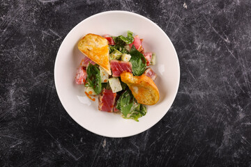 Tuna salad with lettuce leaves