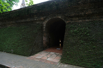 Obraz premium Entrance of Wat Umong at Chiang Mai province.