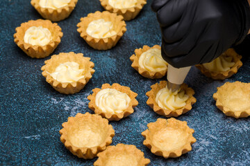 Shortbread fruit basket