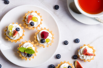Shortbread fruit basket
