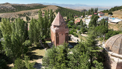 Melik Gazi Tomb is located in Pınarbaşı district of Kayseri. The tomb belongs to Melik Gazi, one of the rulers of the Danişment state. The tomb was built in the 12th century.