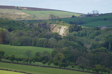 Obraz premium The old Quary at Raygill in the dales village of Lothersdale, Craven District, North Yorkshire, England, UK