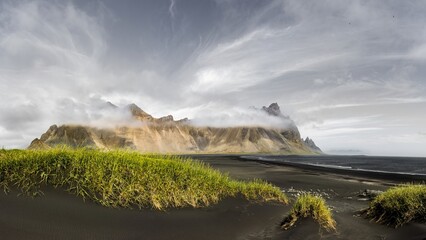 Mystische Atmosphäre am Vestrahorn, Island