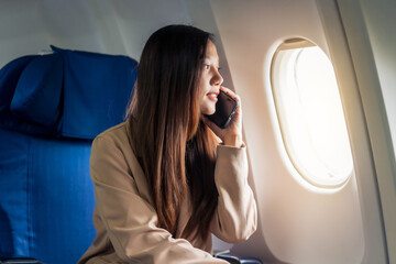 Female airplane passengers, study abroad, asian chinese people, foreign university student...
