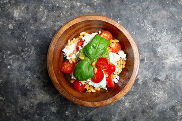 salad with tomatoes and cheese