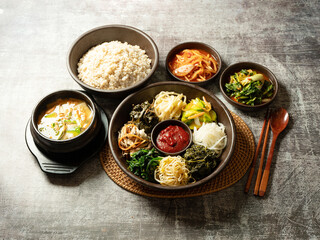 Bibimbap, Korean mixed rice with vegetable