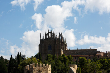 Obraz premium Old buildings and fortification in Toledo