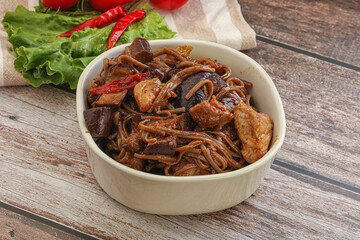 Udon soba with pork and vegetables