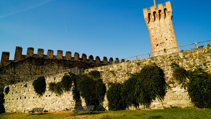 La cinta muraria de Castello Carrarese, cuore della cittadina di Este. Padova. Italia
