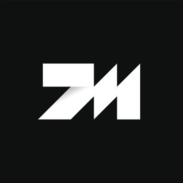 7 M typography vector
