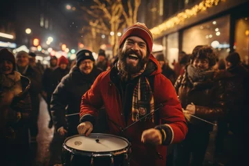 Photo sur Plexiglas Magasin de musique Jolly Vibes: Street Performers and Carolers at Christmas Market