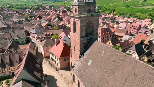 Bergheim, Alsace, France. Vue a&eacute;rienne de l'un des plus beaux villages de France