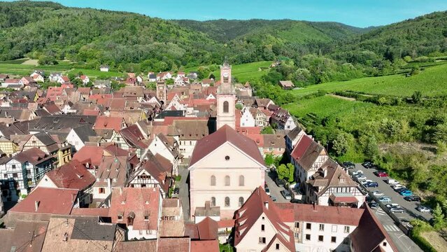 Riquewihr, Alsace, France. Vue a&eacute;rienne de l'un des plus beaux villages de France