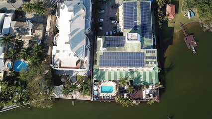 Painel Solar Energia Fotovoltaica © Atilio