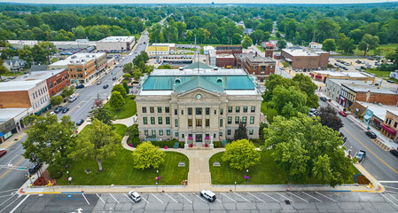 Entrance view in summer of Auburn courthouse aerial - obrazy, fototapety, plakaty