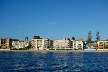 Fototapeta na wymiar Waterfront residential housing at Mission Bay in San Diego, California