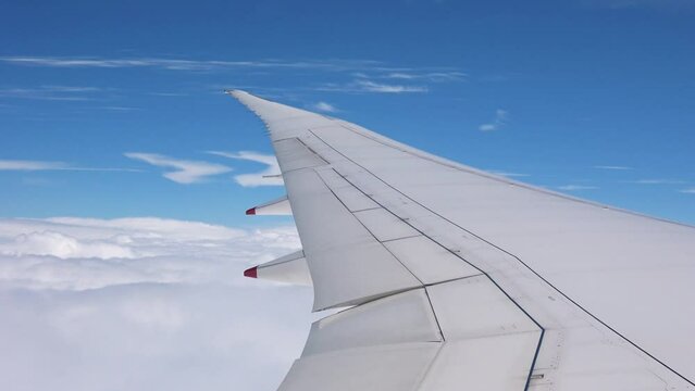 Imágenes de 上の空: descubre bancos de fotos, ilustraciones, vectores y ...