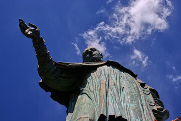 Fototapeta premium Statue of San Carlo Borromeo,Arona.