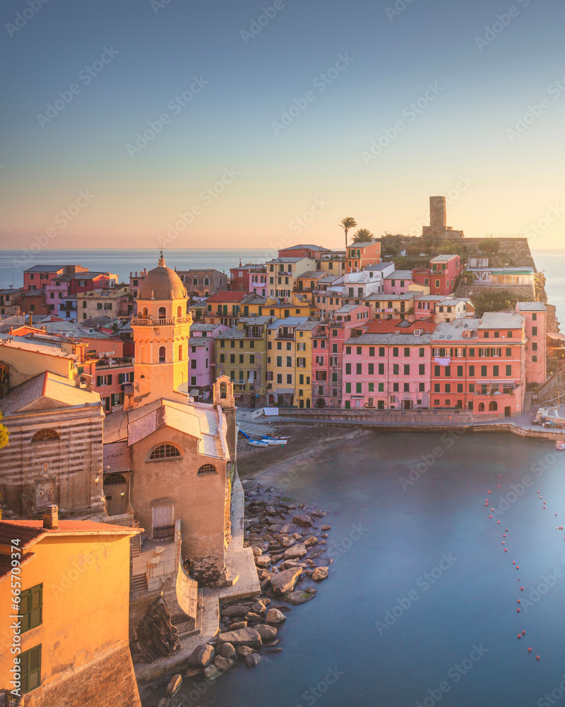 Wall mural Vernazza village, view at sunset. Cinque Terre, Liguria, Italy