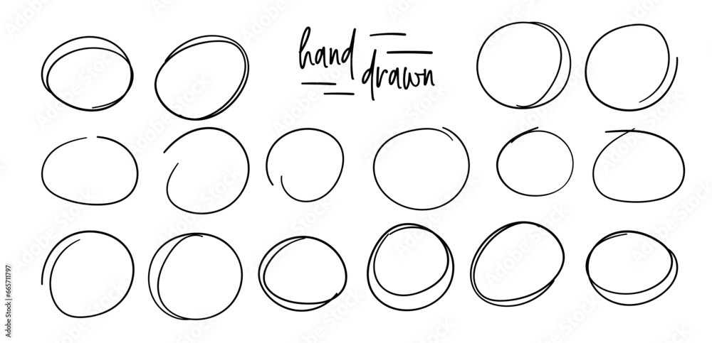 Aufkleber Hand drawn circle line sketch set. Vector circular scribble doodle round circles for message note mark design element.