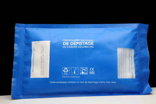 Enveloppe contenant le kit de d&eacute;pistage du cancer du colon