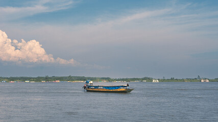 Fototapeta premium Río Ucayali ubicado en Pucallpa, Perú