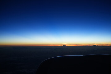Sunrise from Airplane Window - 飛行機からの景色 朝日