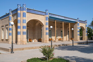 Fototapeta na wymiar Facade of the building of the ancient reception room of Asfandier Khan in the Nurullaba Palace. Khiva, Uzbekistan