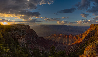 Fototapeta na wymiar 75 Mile Creek Grand Canyon at sundown