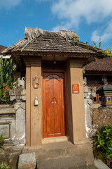 Fototapeta na wymiar house gate in Bali tourist village