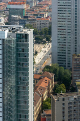Aerial view of the city center of Milan - 666003507