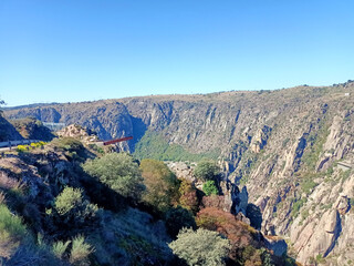 Aldeadávila Dam Viewpoint: A Natural Border with Portugal in the Spectacular Arribes del Duero - obrazy, fototapety, plakaty