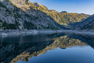 Embalse de cavallers, pirieno catalan