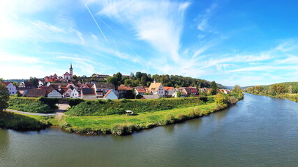 Luftbild von Hafenlohr am Main mit Blick auf das Ortszentrum. Hafenlohr, Unterfranken, Bayern, Deutschland.