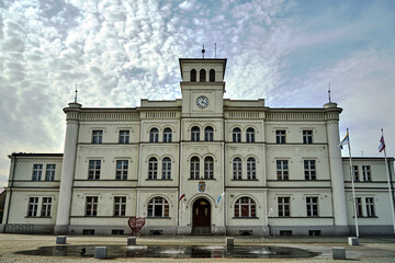 Fototapeta na wymiar historic, neo-renaissance town hall in the city of Skwierzyna