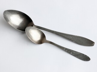 metal spoons for eating meals