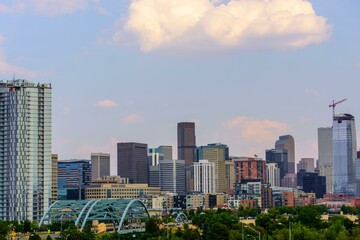 Fototapeta na wymiar 4K Image: Denver, Colorado Skyline Silhouetted at Dawn