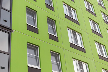 Obraz premium view of an apartment building