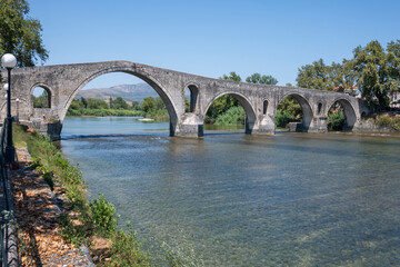 Fototapeta na wymiar Arta bridge over Arachthos river, Epirus, Greece