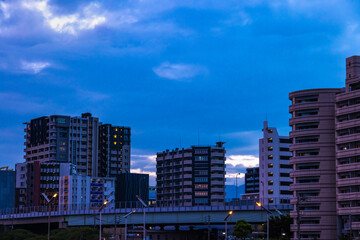 夕暮れ時の北九州小倉の空と景色