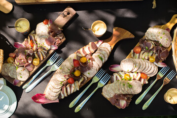 Plateau traiteur, Cocktails, toasts et petits fours	