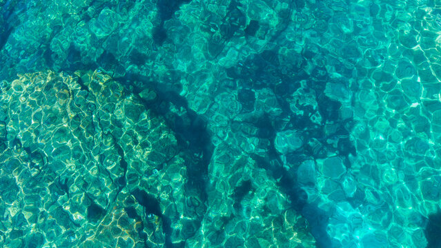 Vue a&eacute;rienne de la C&ocirc;te d'Azur, mer M&eacute;diterran&eacute;e, St Tropez, Fr&eacute;jus, Les Issambres