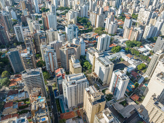 Fototapeta na wymiar Imagem aérea do bairro Cambuí em Campinas, São Paulo. Brasil. 