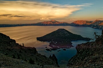 Scenic view of sunrise at Crater Lake, Oregon, USA