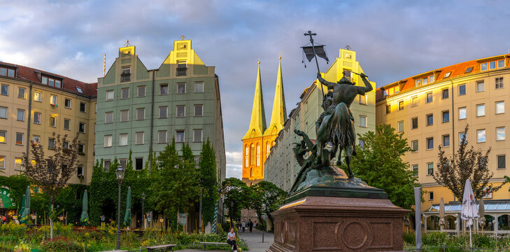 View of St. Nicholas Church and St. George The Dragonslayer at sunset, Nikolai District, Berlin, Germany