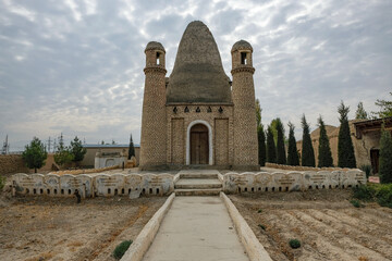 Fototapeta na wymiar Mausoleum of Burhan al-Din al-Marghinani at Rishton in the Fergana Valley, Uzbekistan.