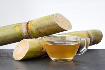 Saccharum officinarum - Hot drink from sugar cane extract