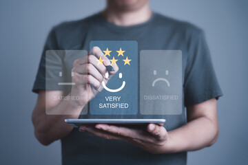Customer Service Excellence: Tablet with High Ratings and Satisfaction
