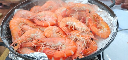 Grilled Shrimp on Salt